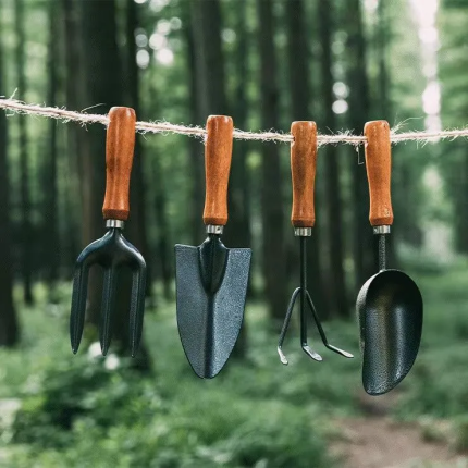 Mini Gardening 3-Piece Set - Small Shovel, Rake, and Hoe for Precise Work, Farming, and Beachcombing